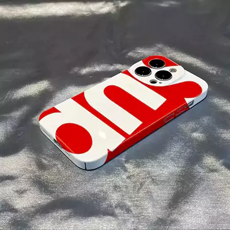 ブランド supreme シュプリーム スマホケース アイフォン ケース iphone 16 16 plus 15 plus 15 14 14 plus 13 シリコン 最強 流行り 本物 専門 店 新作 激安 販売 高级 人気 芸能人 大人 