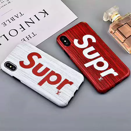 celine セリーヌ ケース iphone スマホケース アイフォン 16 plus 16 プラス 16 pro 16 プロ 16 pro max 16 15 14 13 人気 海外 大人 芸能人 パロディ 値段 