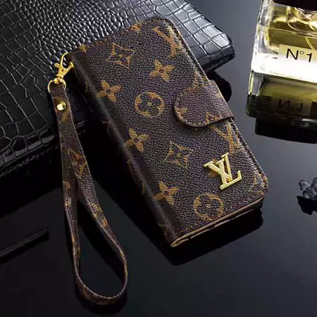 gucci ルイヴィトン バーバリー iphone アイフォン ケース スマホケース 16 16 plus 16 プラス 16 pro 16 プロ 16 pro max 15 14 13 手帳 カード 収納 人気 海外 大人 芸能人 最新 