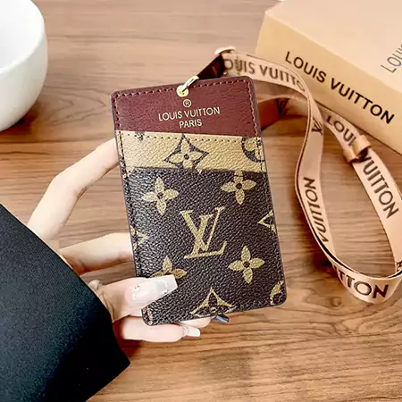 ハイブランド ルイヴィトン lv gucci グッチ burberry バーバリー 流行り 女性 20 代 専門 店 シンプル かわいい 新しい 個性的 高级 芸能人 人気 