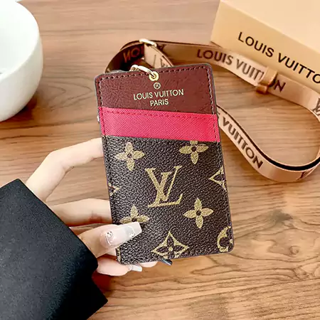 ハイブランド ルイヴィトン lv gucci グッチ burberry バーバリー 流行り 女性 20 代 専門 店 シンプル かわいい 新しい 個性的 高级 芸能人 人気 