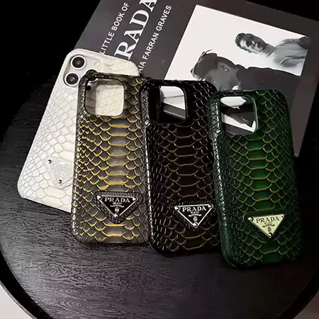 ブランド prada プラダ ケース iphone スマホケース アイフォン 16 15 14 13 16 plus 15 plus 14 plus シリコン 薄型 新しい おしゃれ 個性的 ビジネス 激安 販売 安い 