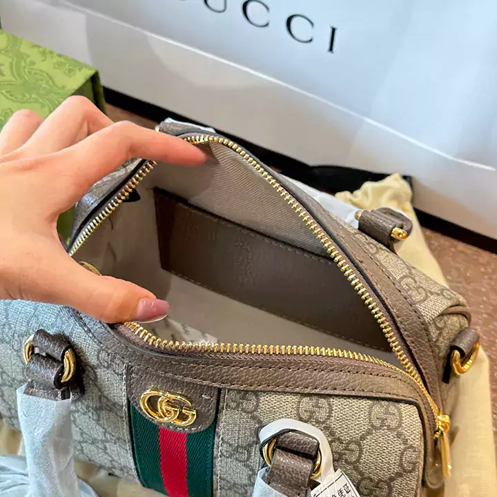 グッチ gucci ファッション 最新 面白い 安い パロディ 人気 