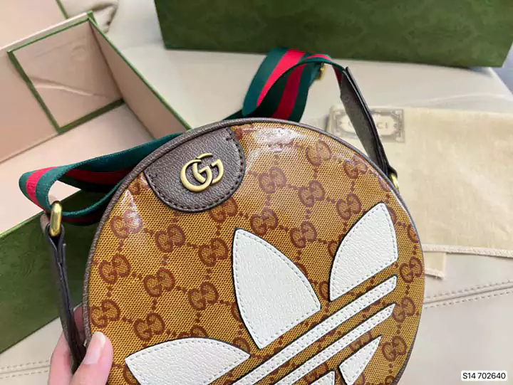 グッチ gucci かわいい 新作 風 女子 専門 店 