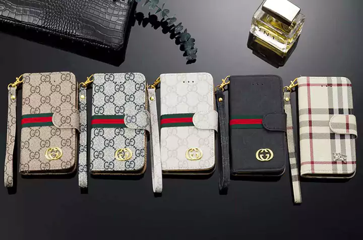 gucci ルイヴィトン バーバリー iphone アイフォン ケース スマホケース 16 16 plus 16 プラス 16 pro 16 プロ 16 pro max 15 14 13 手帳 カード 収納 人気 海外 大人 芸能人 最新 