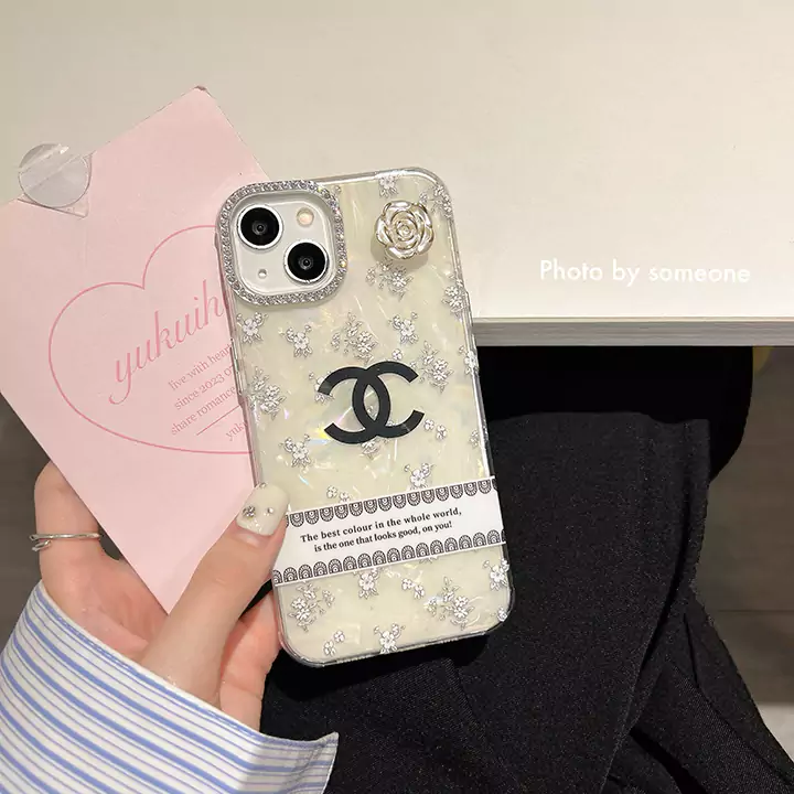 chanel シャネル ブランド スマホケース アイフォン ケース iphone 16 16 plus 16 プラス 16 pro 16 プロ 16 pro max 15 14 13 