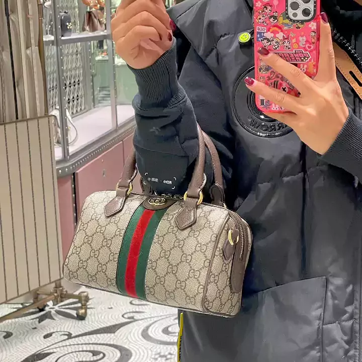 グッチ gucci ファッション 最新 面白い 安い パロディ 人気 