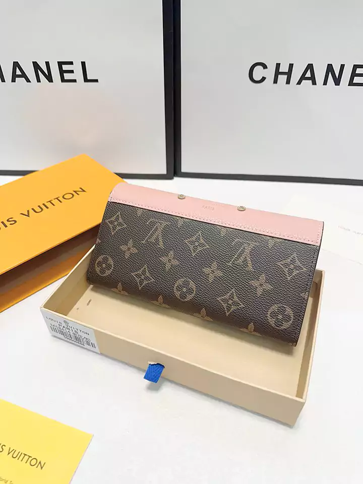 ルイヴィトン lv かわいい 新作 風 女子 シンプル 純正 通販 激安 