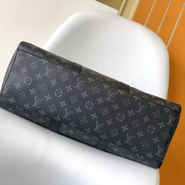 lv ルイヴィトン 人気 海外 レディース 大人 芸能人 パロディ 値段 