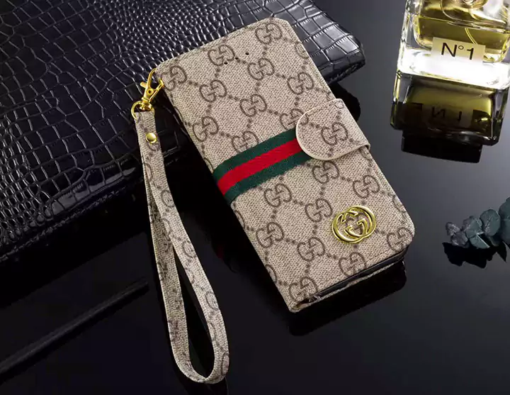 gucci ルイヴィトン バーバリー iphone アイフォン ケース スマホケース 16 16 plus 16 プラス 16 pro 16 プロ 16 pro max 15 14 13 手帳 カード 収納 人気 海外 大人 芸能人 最新 