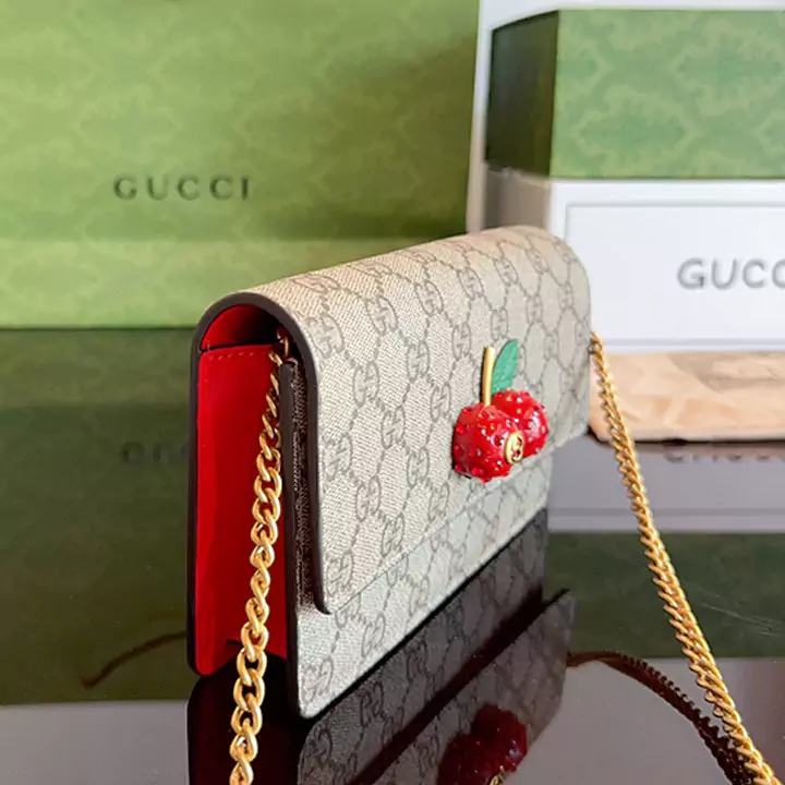 グッチ gucci ファッション 最新 面白い 安い 芸能人 