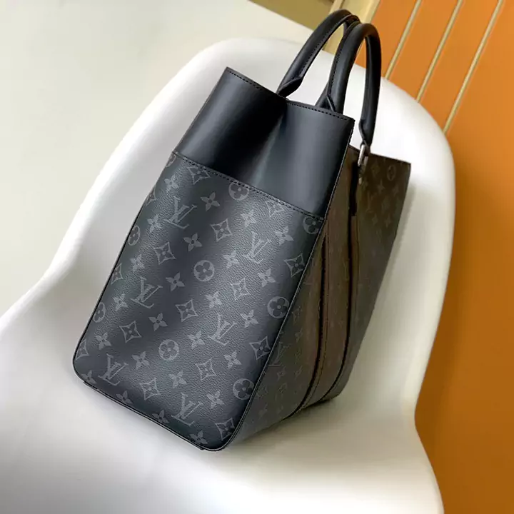 lv ルイヴィトン 人気 海外 レディース 大人 芸能人 パロディ 値段 