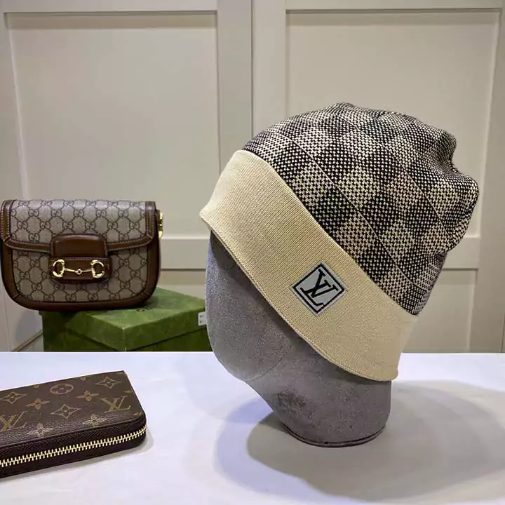 ルイヴィトン lv 海外 ファッション レディース 大人 芸能人 パロディ 値段 