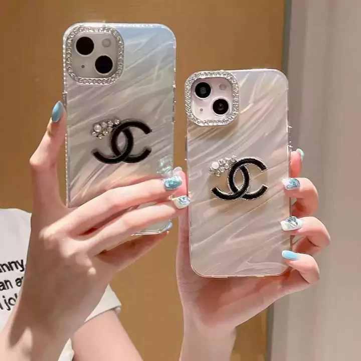 chanel シャネル ブランド 16 ケース アイフォン 16 plus 15 plus 15 14 plus スマホケース シリコン 可愛い 最強 流行り 女性 個性的 新しい おしゃれ 30 代 コピー 耐衝撃 安い 半 透明 iphone 